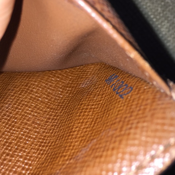 Louis Vuitton compact zippy wallet - Picture 8 of 8